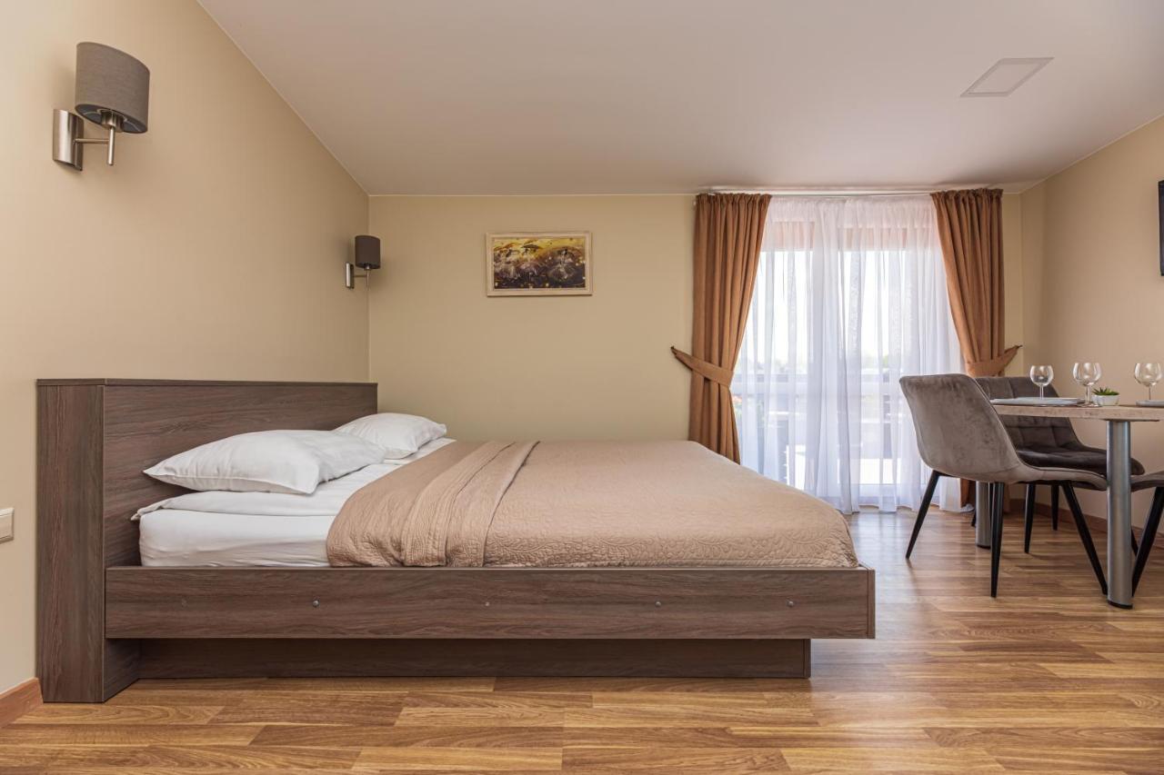 Palangos Vila Apartments Palanga Esterno foto